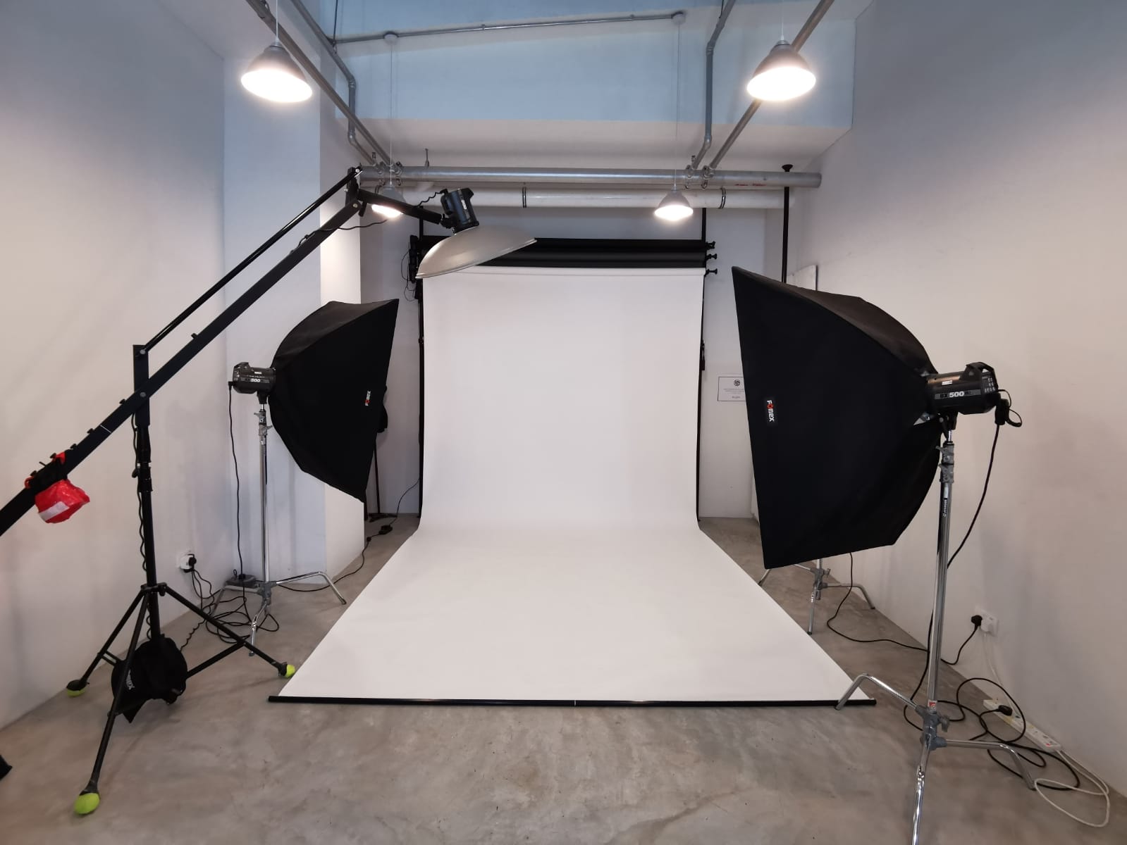Portrait Studio Rental